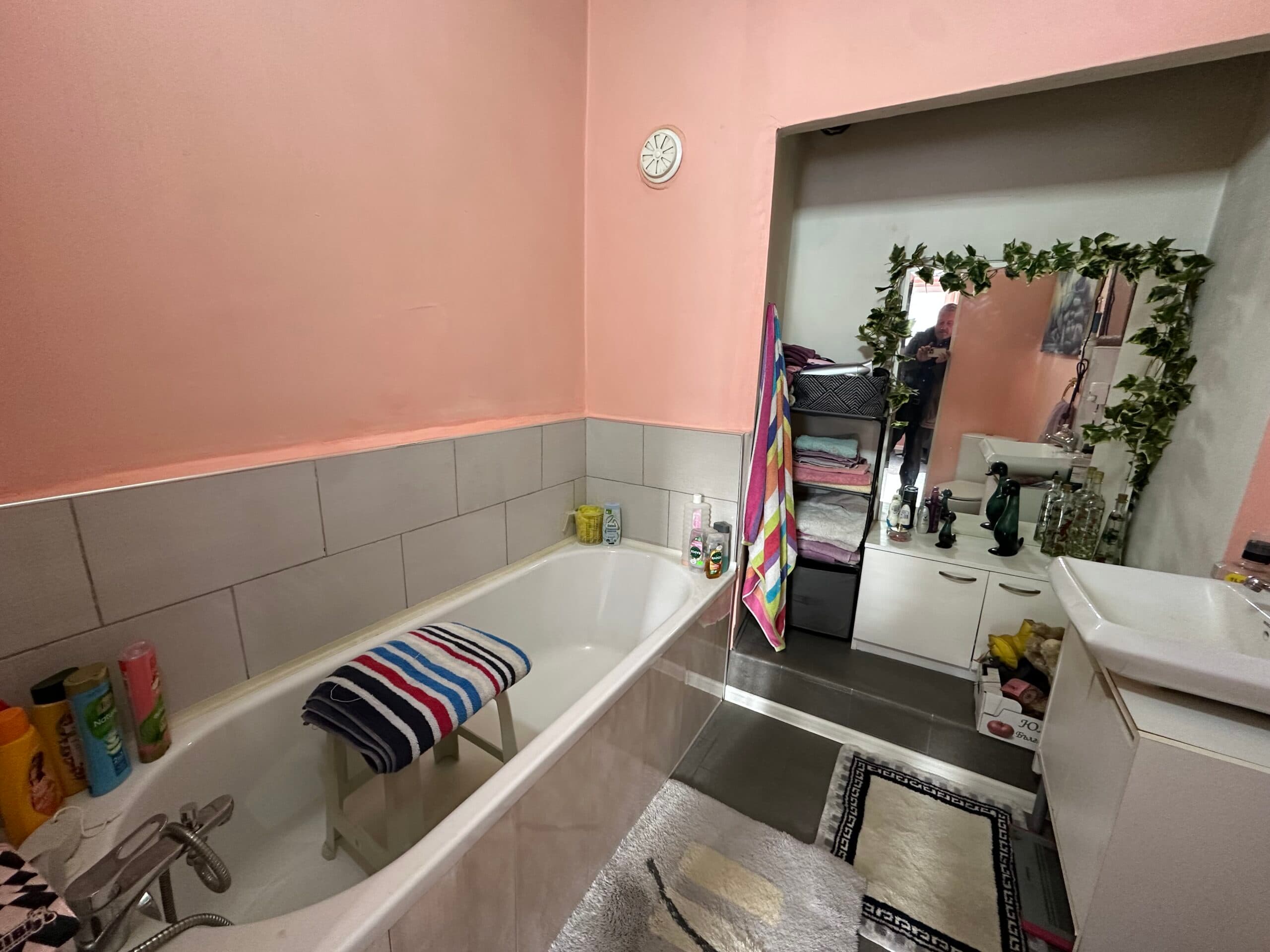 The Red Gable House - Pliska - thumbnail 18