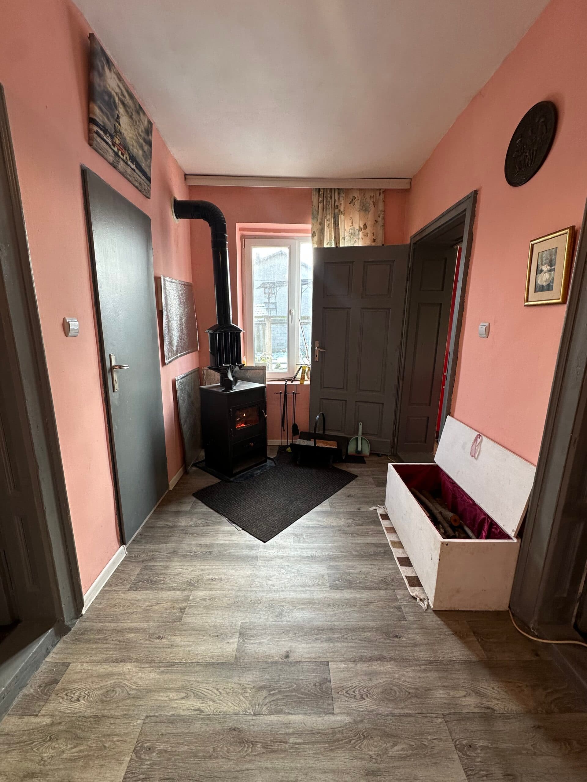 The Red Gable House - Pliska - thumbnail 12