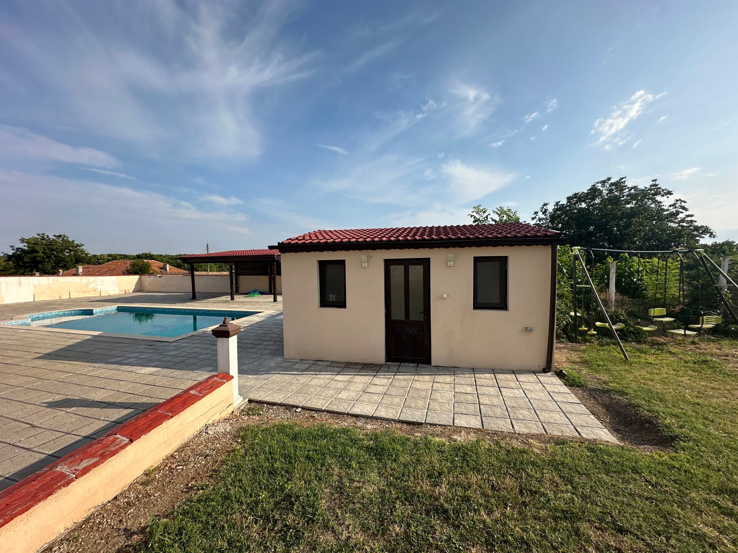 Dolphin House - Strahilovo - thumbnail 3