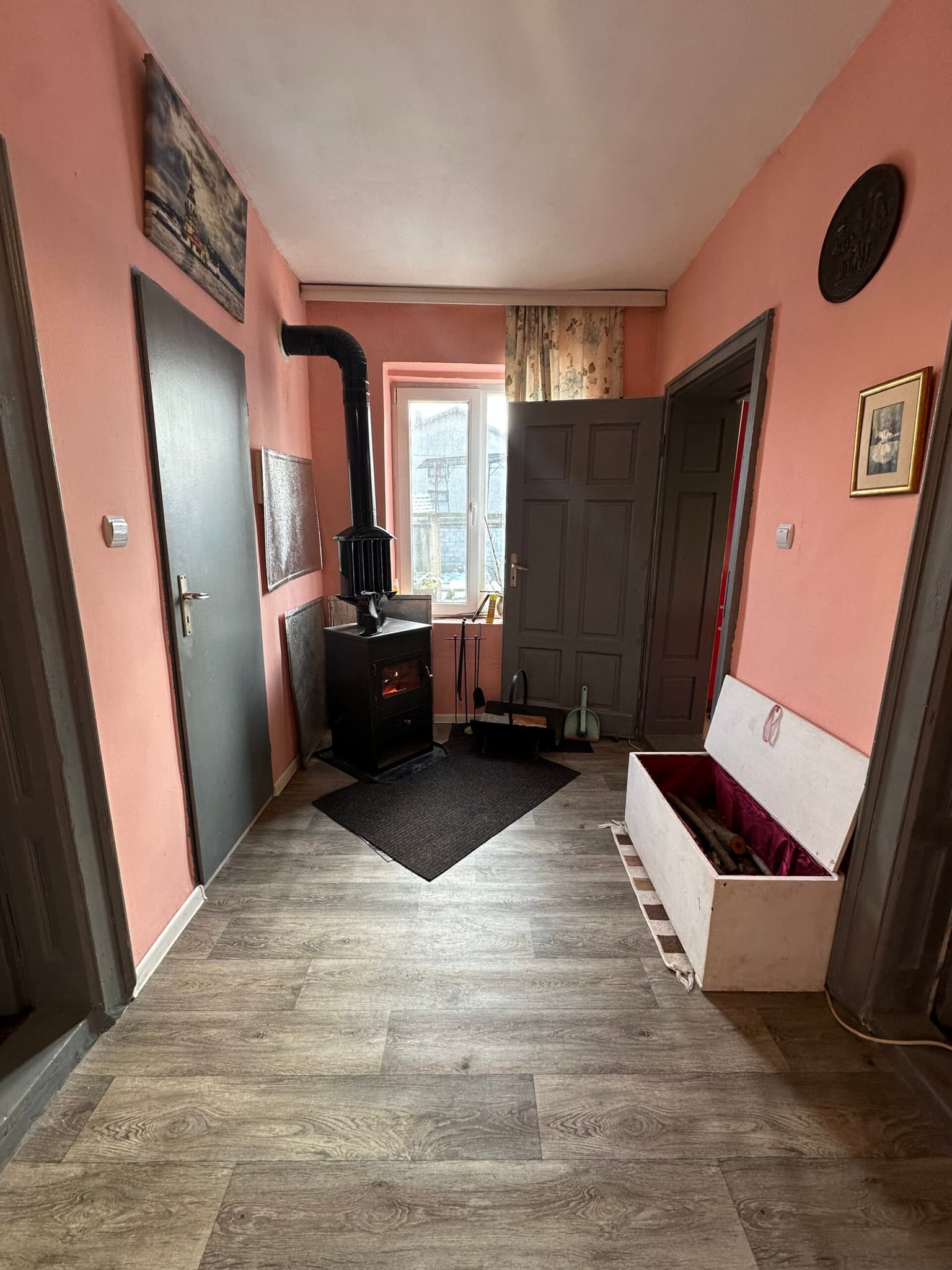 The Red Gable House - Pliska - thumbnail 12