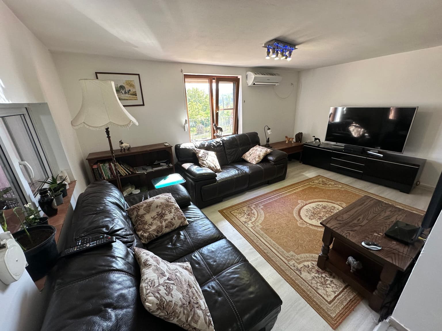 Balkan Views - Lovech - thumbnail 9