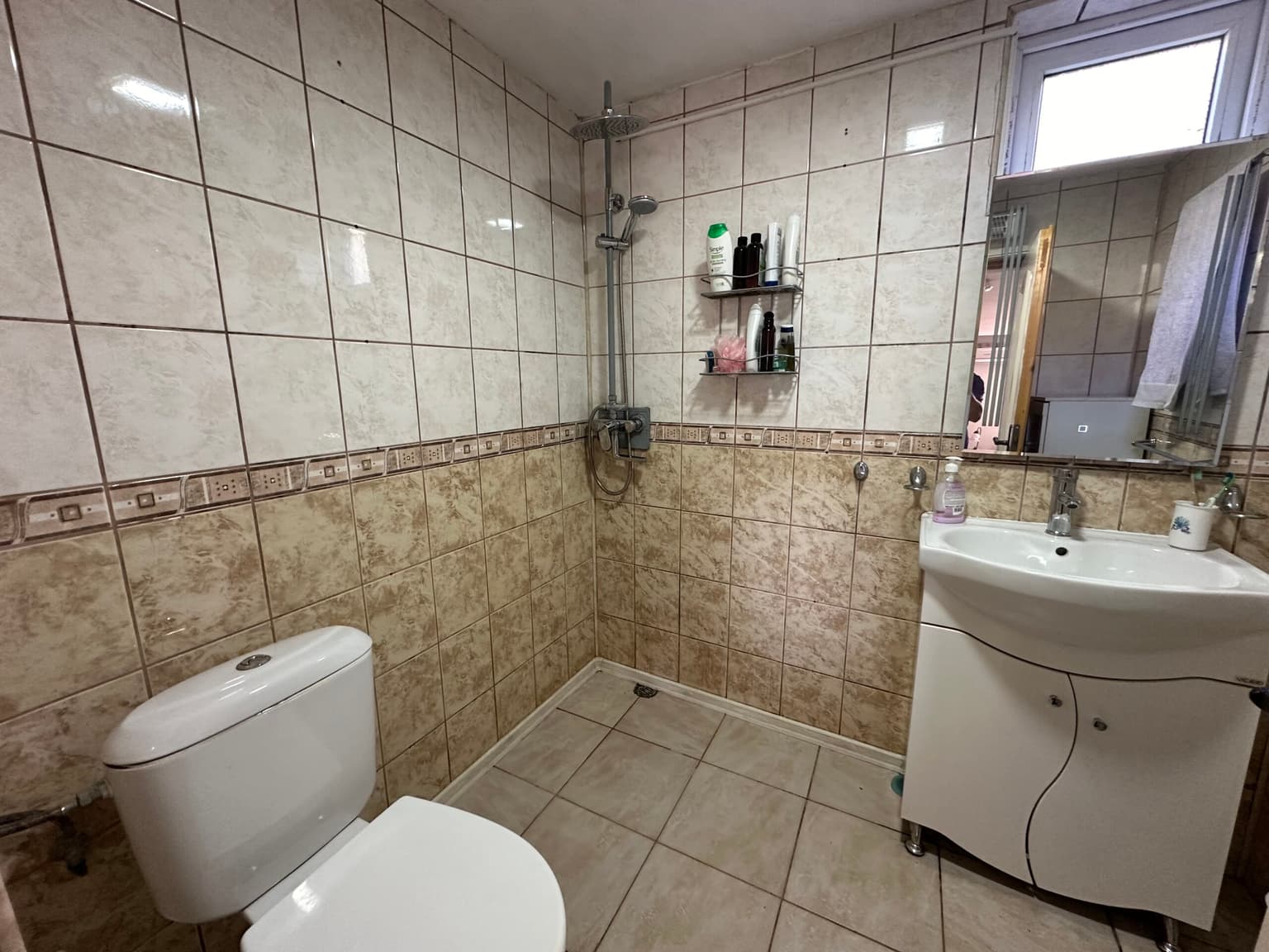 Balkan Views - Lovech - thumbnail 5