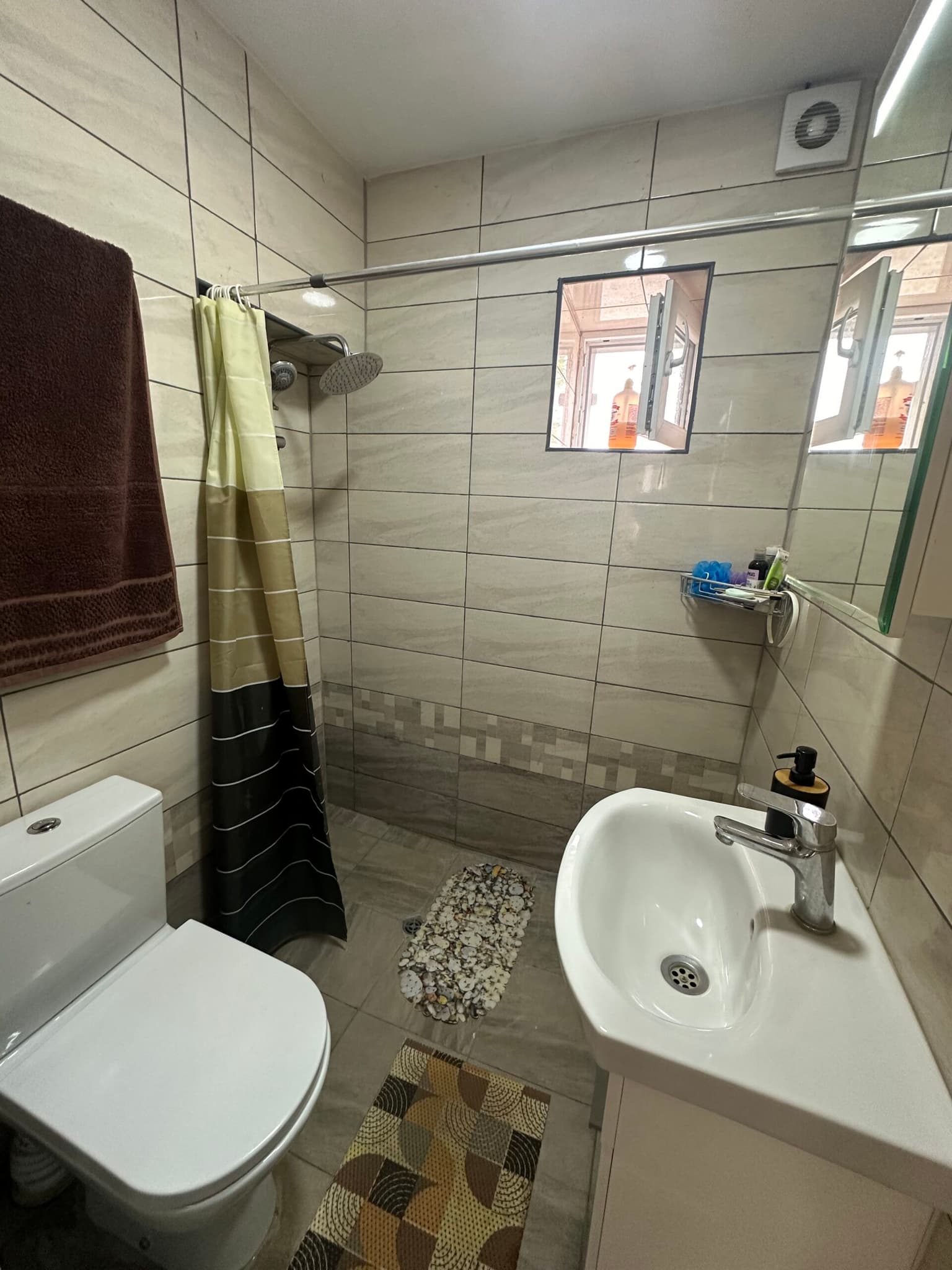 Genesis House - Ostritsa **REDUCED** - thumbnail 18