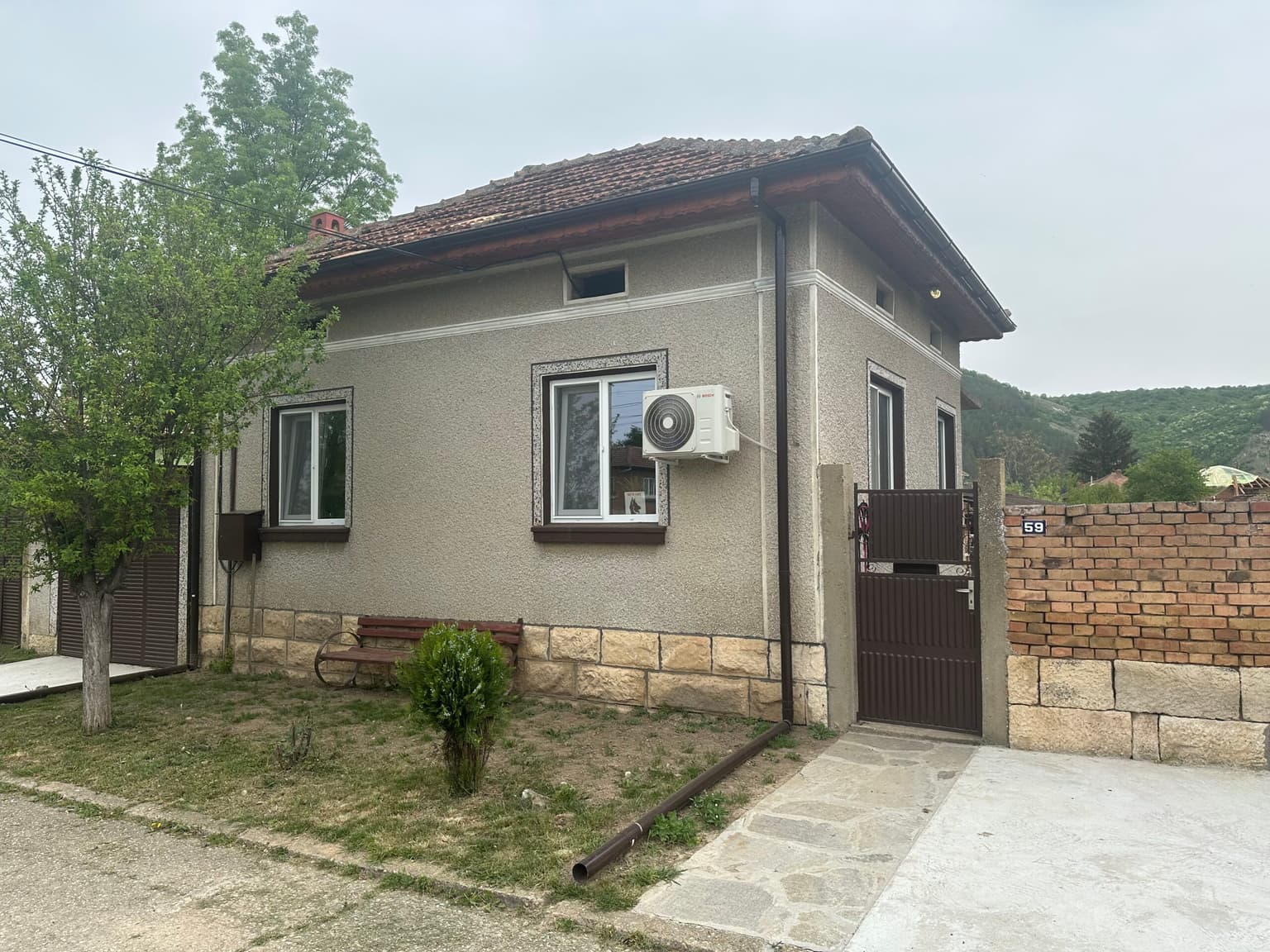 Genesis House - Ostritsa **REDUCED** - thumbnail 12