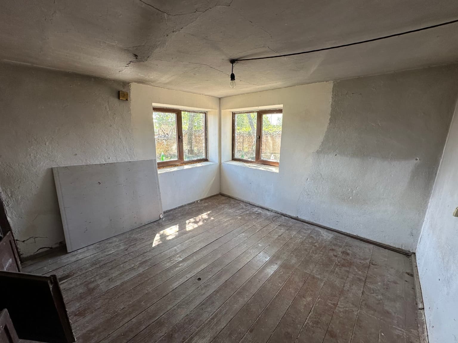 Pear House - Tsar Asen - thumbnail 4