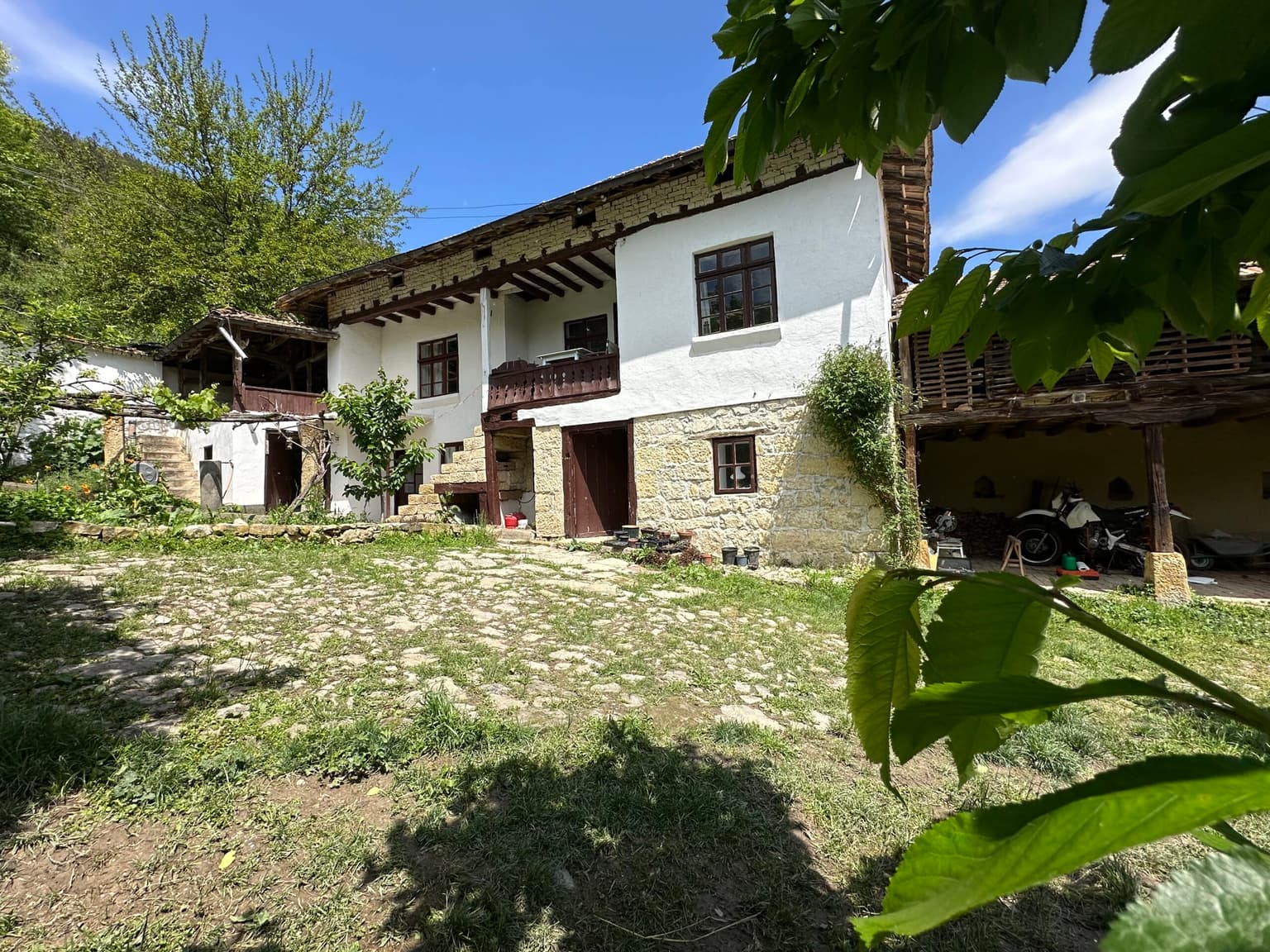 Raven Lodge – Opaka - thumbnail 2