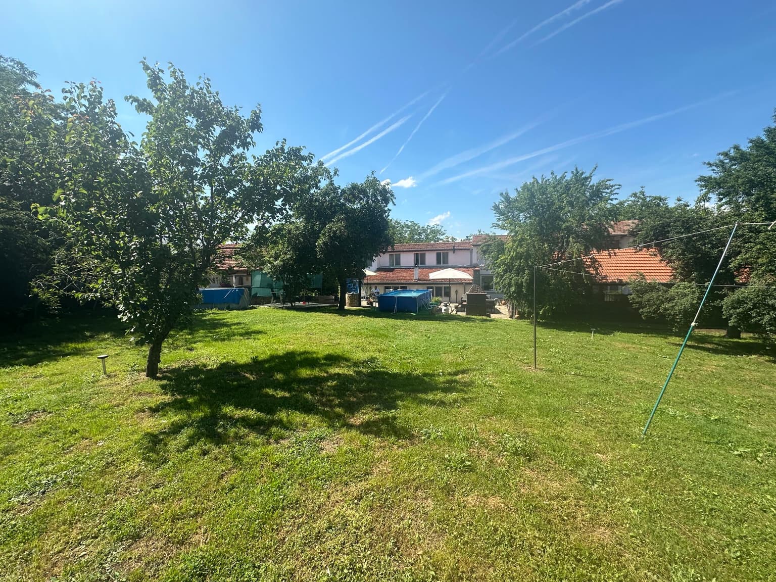 Sunflower House - Stefan Stambolovo - thumbnail 2