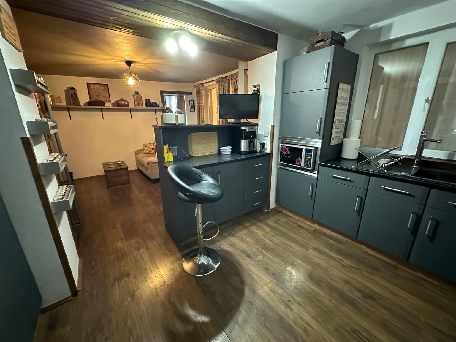 Sunflower House - Stefan Stambolovo - thumbnail 27