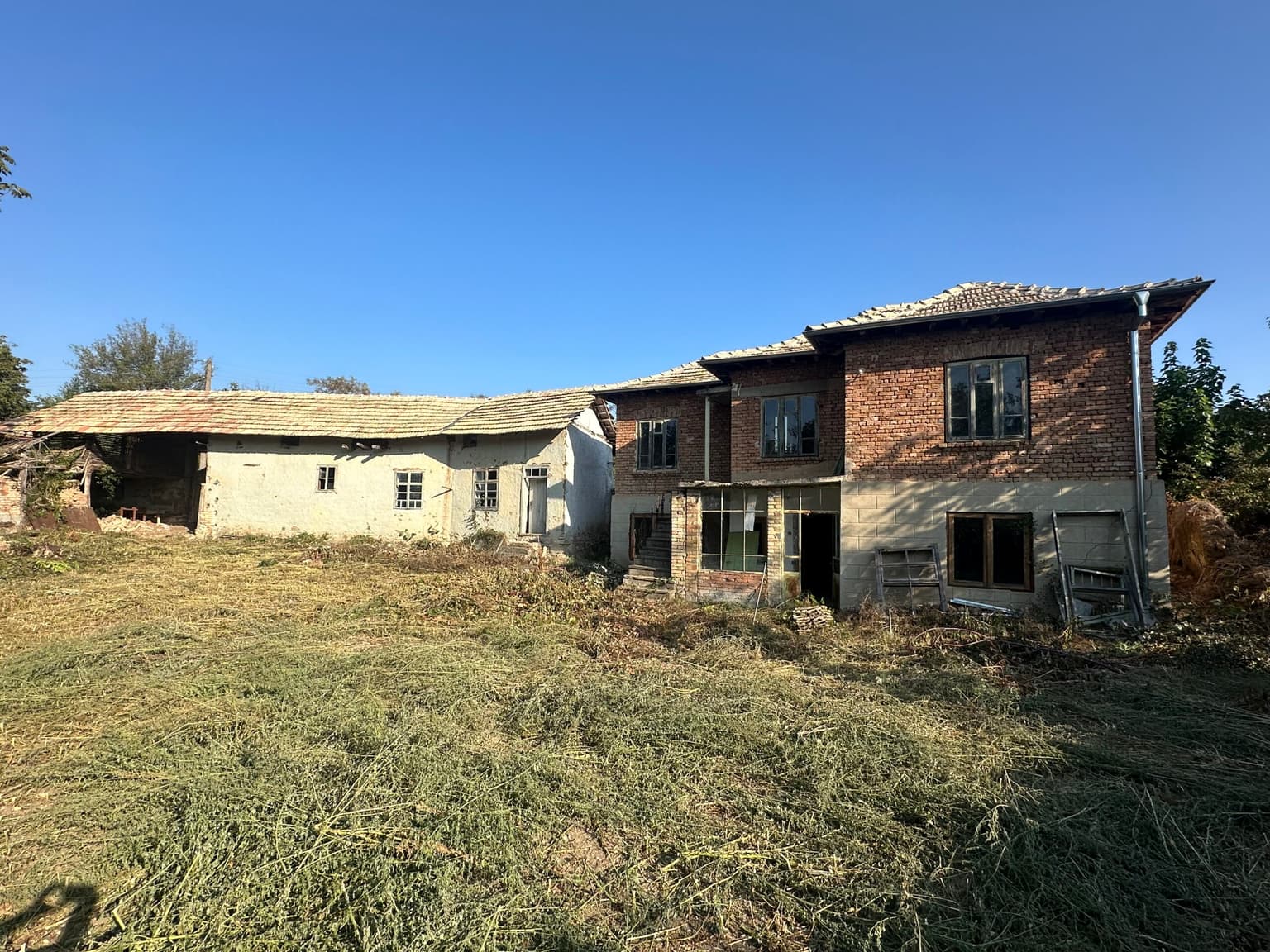 Upper House – Palamartsa - thumbnail 5