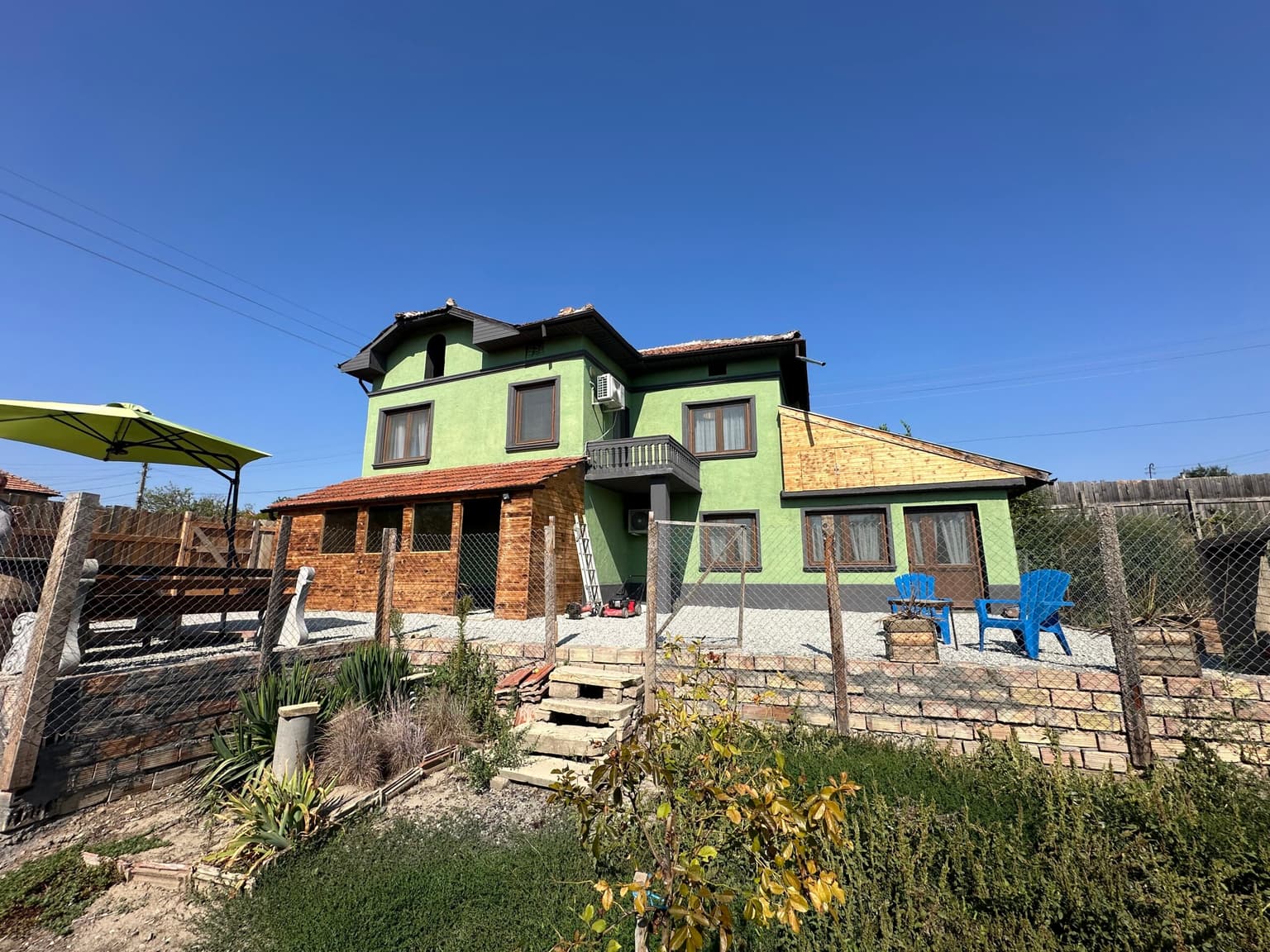 Avocado House - Slomer in Slomer, 3 bedrooms property