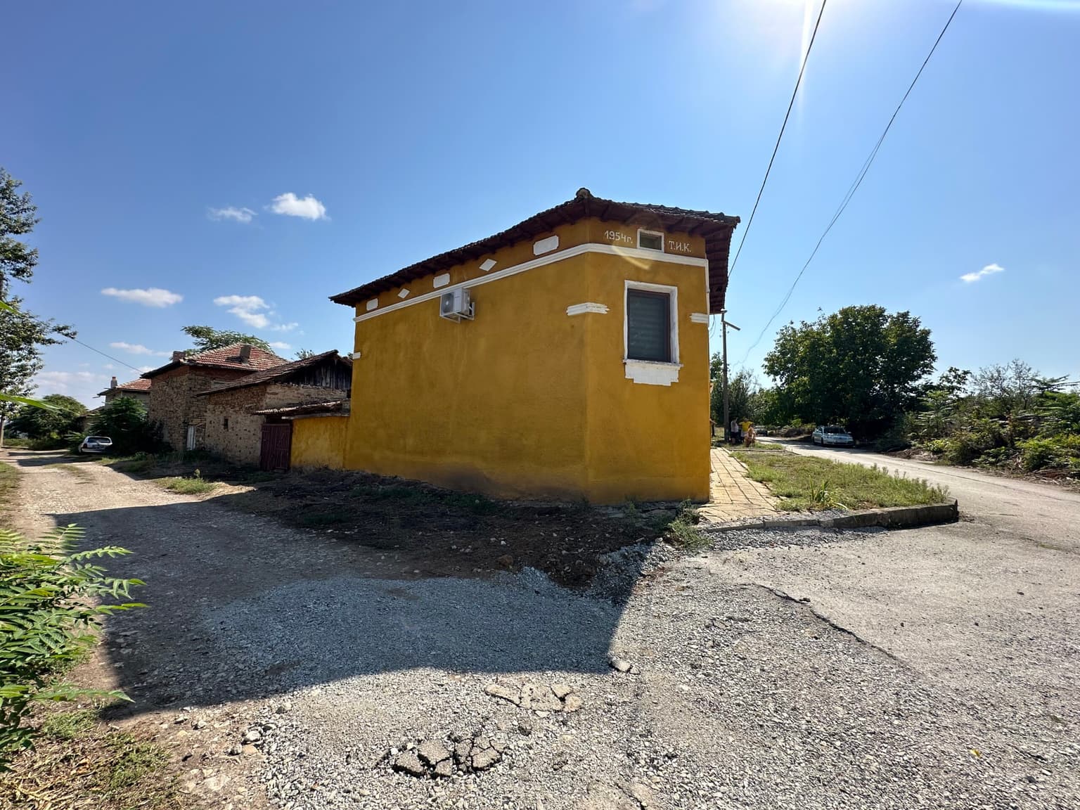 Corner House - Patresh - thumbnail 3