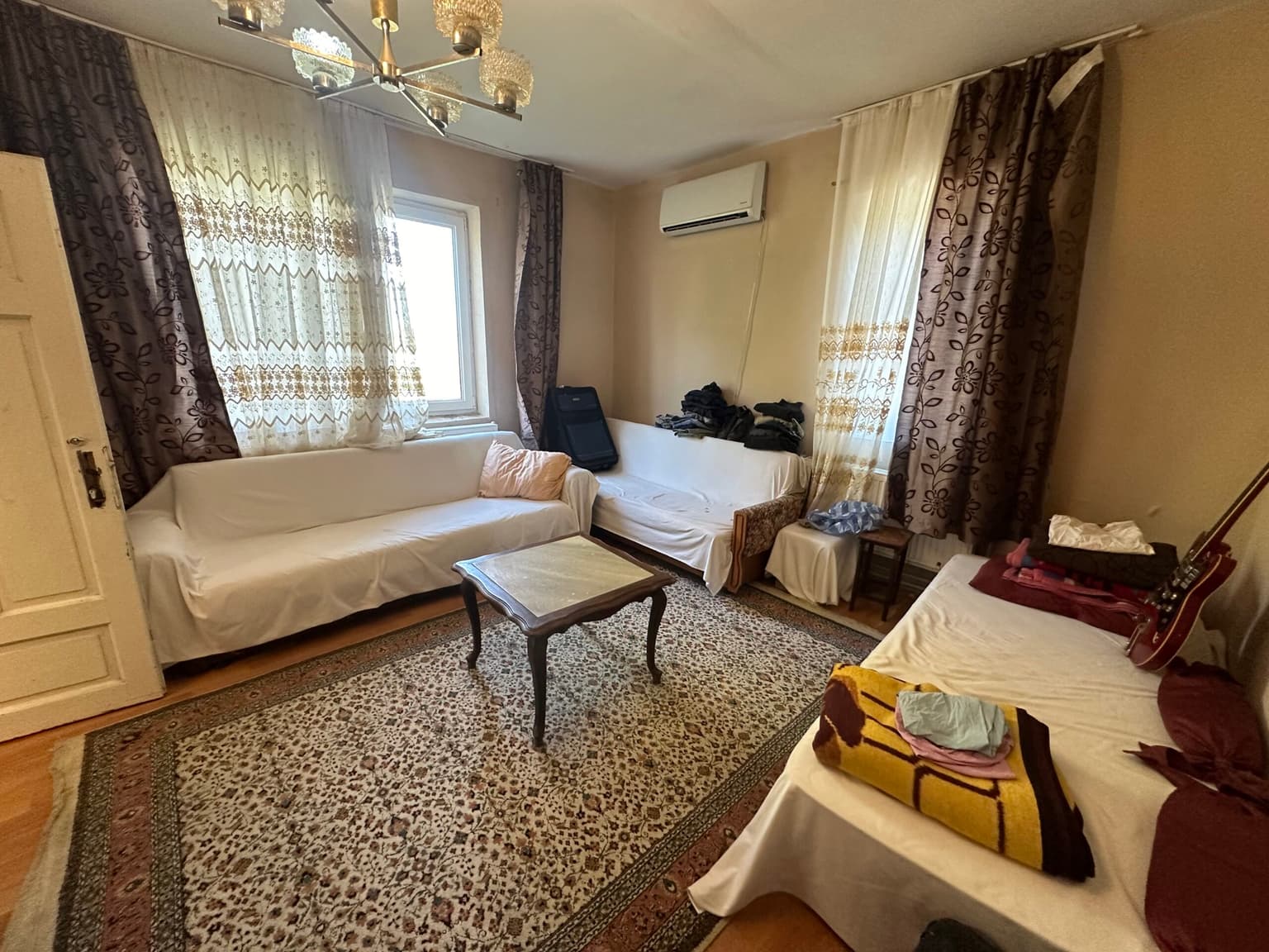 The House & Massive Warehouse - thumbnail 17