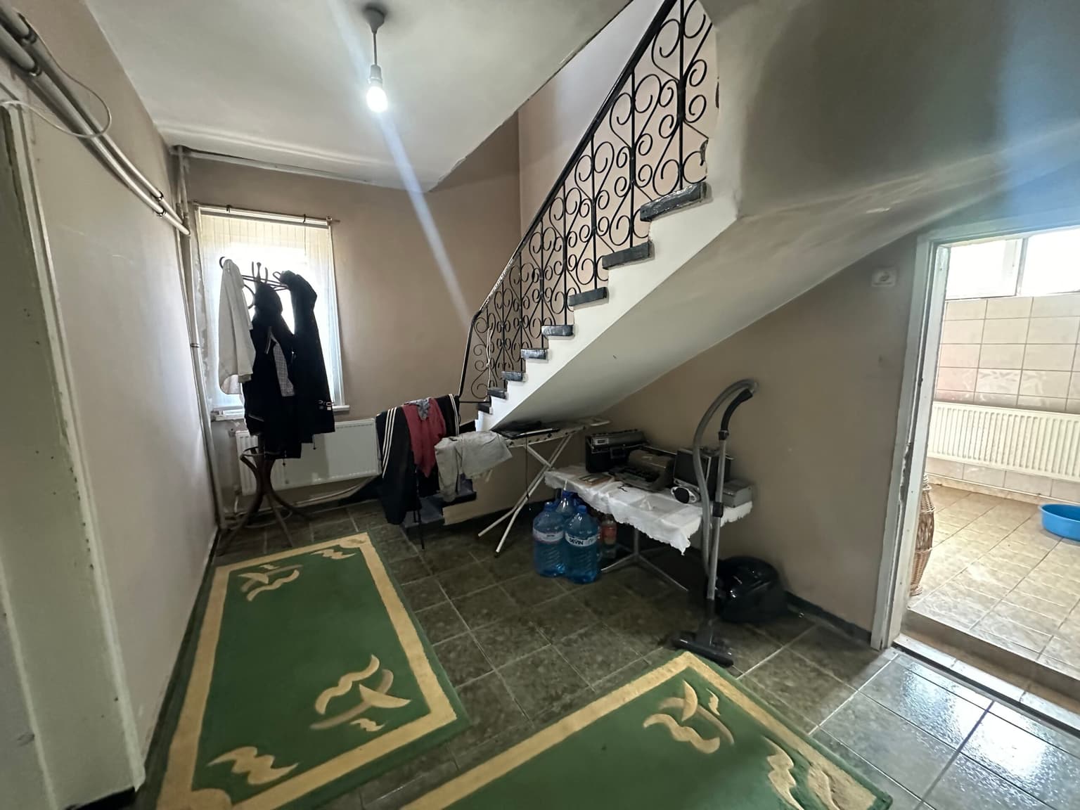 The House & Massive Warehouse - thumbnail 12