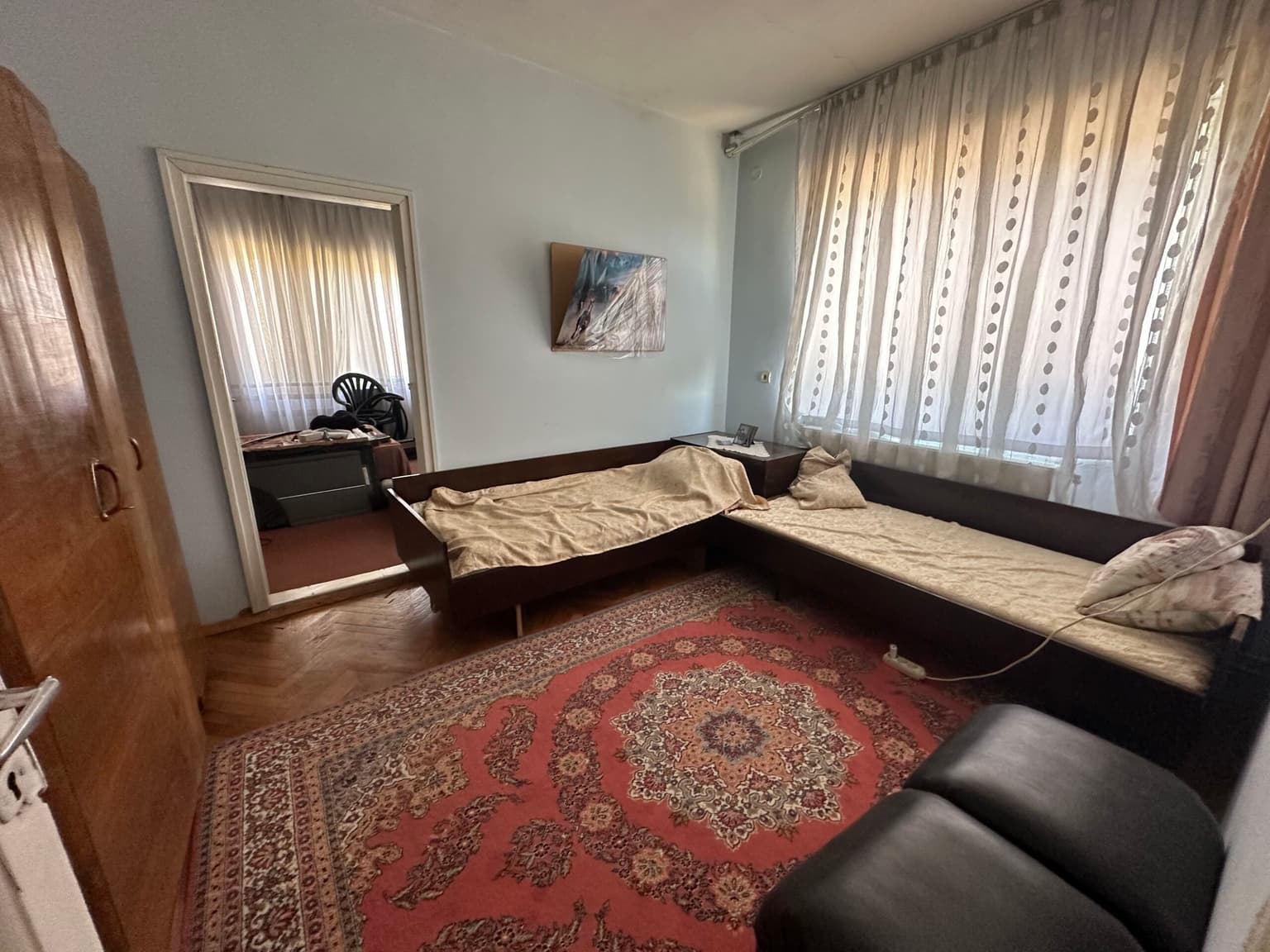 The House & Massive Warehouse - thumbnail 10