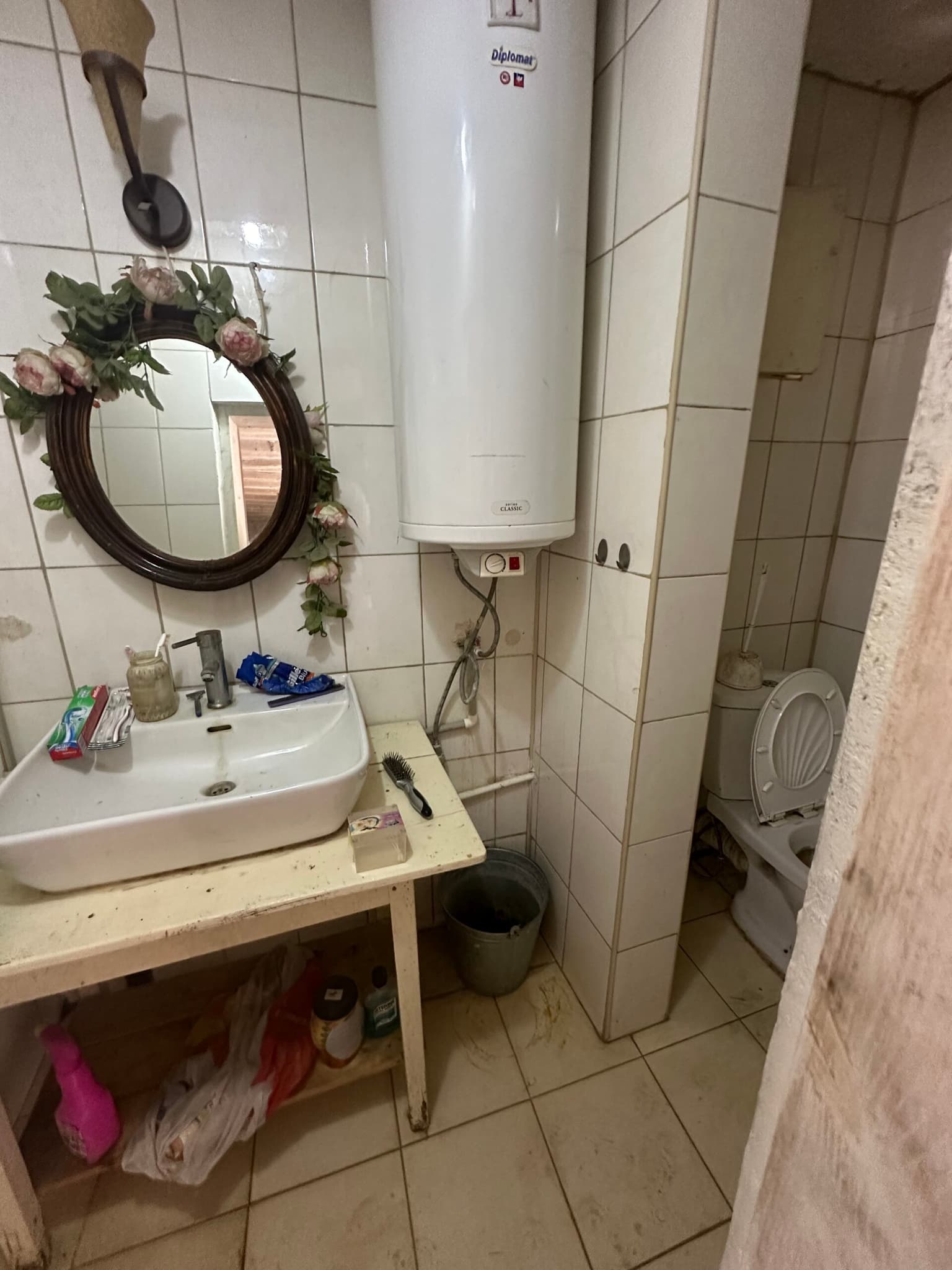 Smalltown Estate (4 Properties) Lomtsi - thumbnail 4