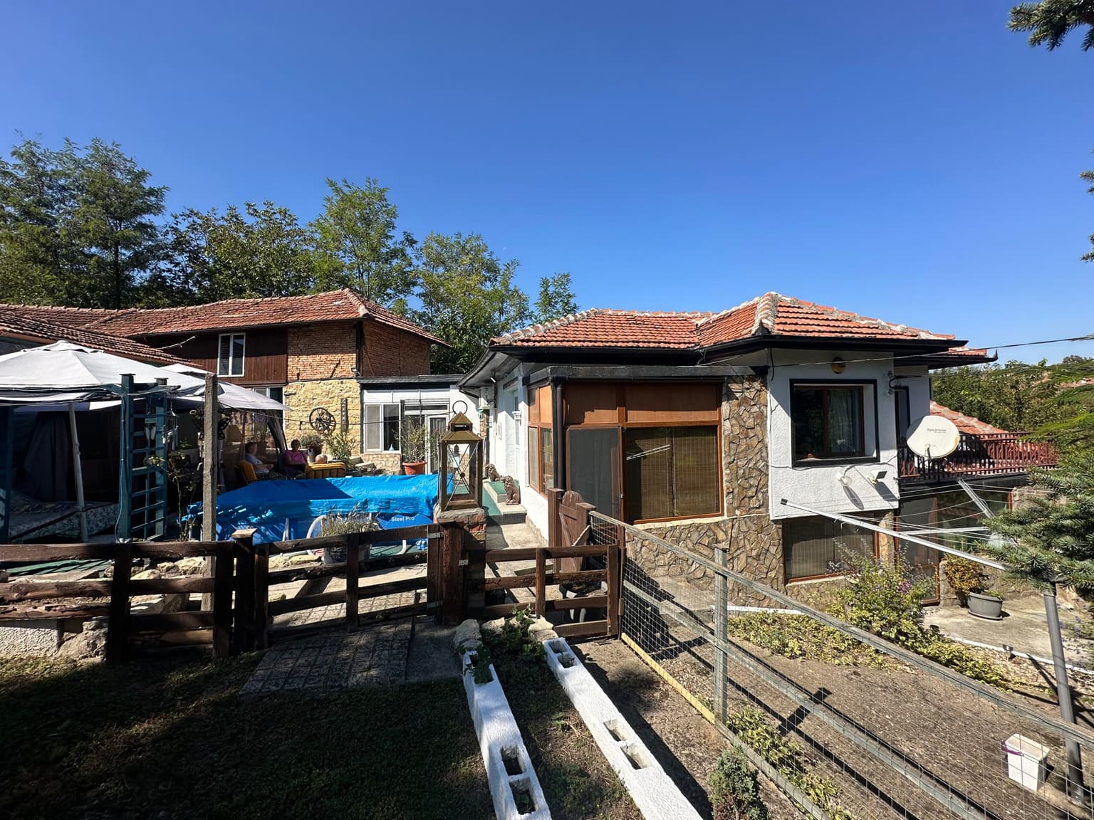 Pidgeons Retreat - Peychinovo - thumbnail 2