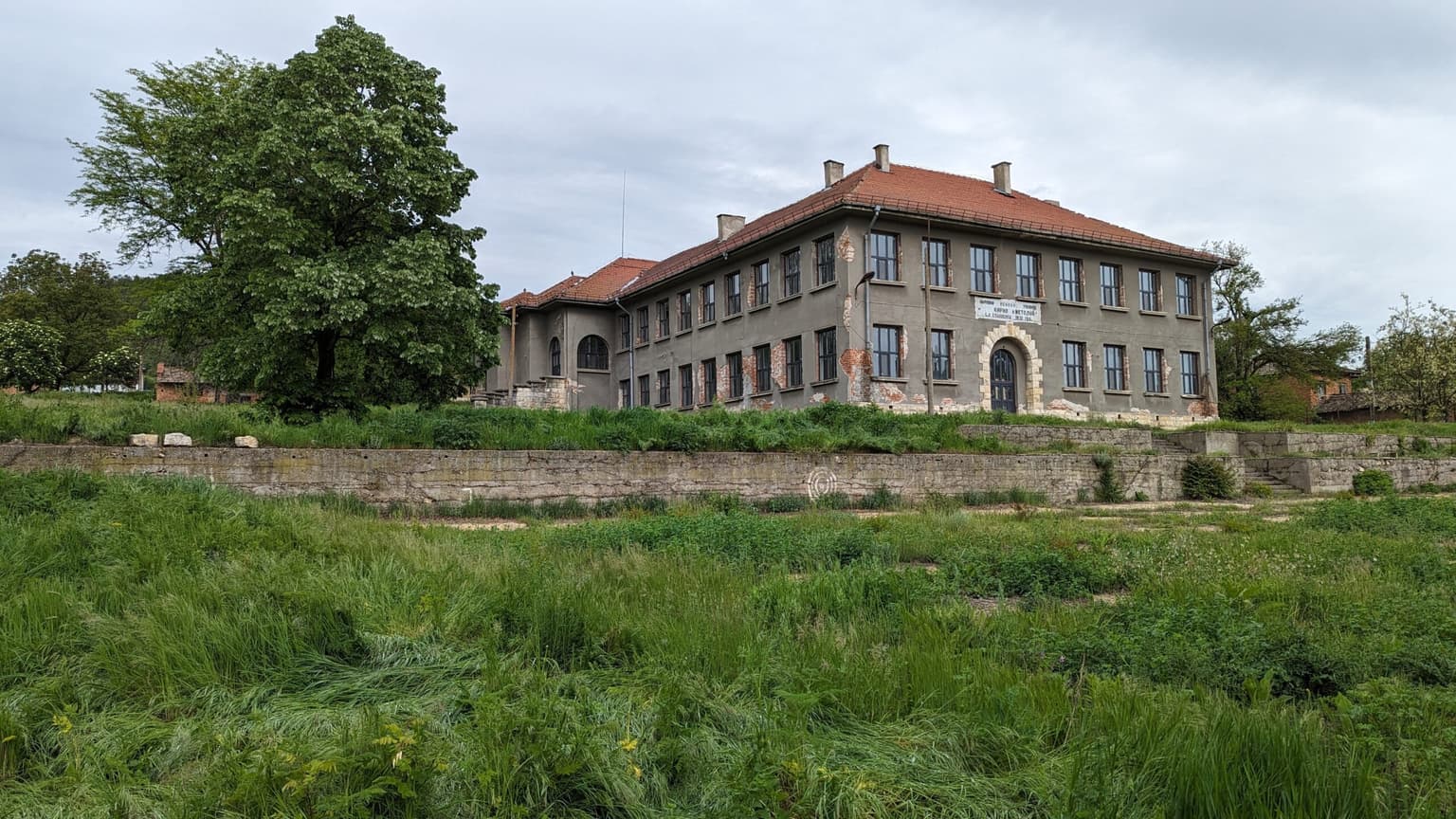 The School of Kostandenets - thumbnail 3