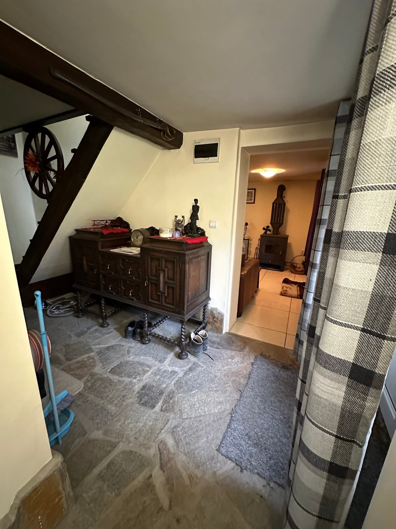 Marsala Foxfields - Rish - thumbnail 6