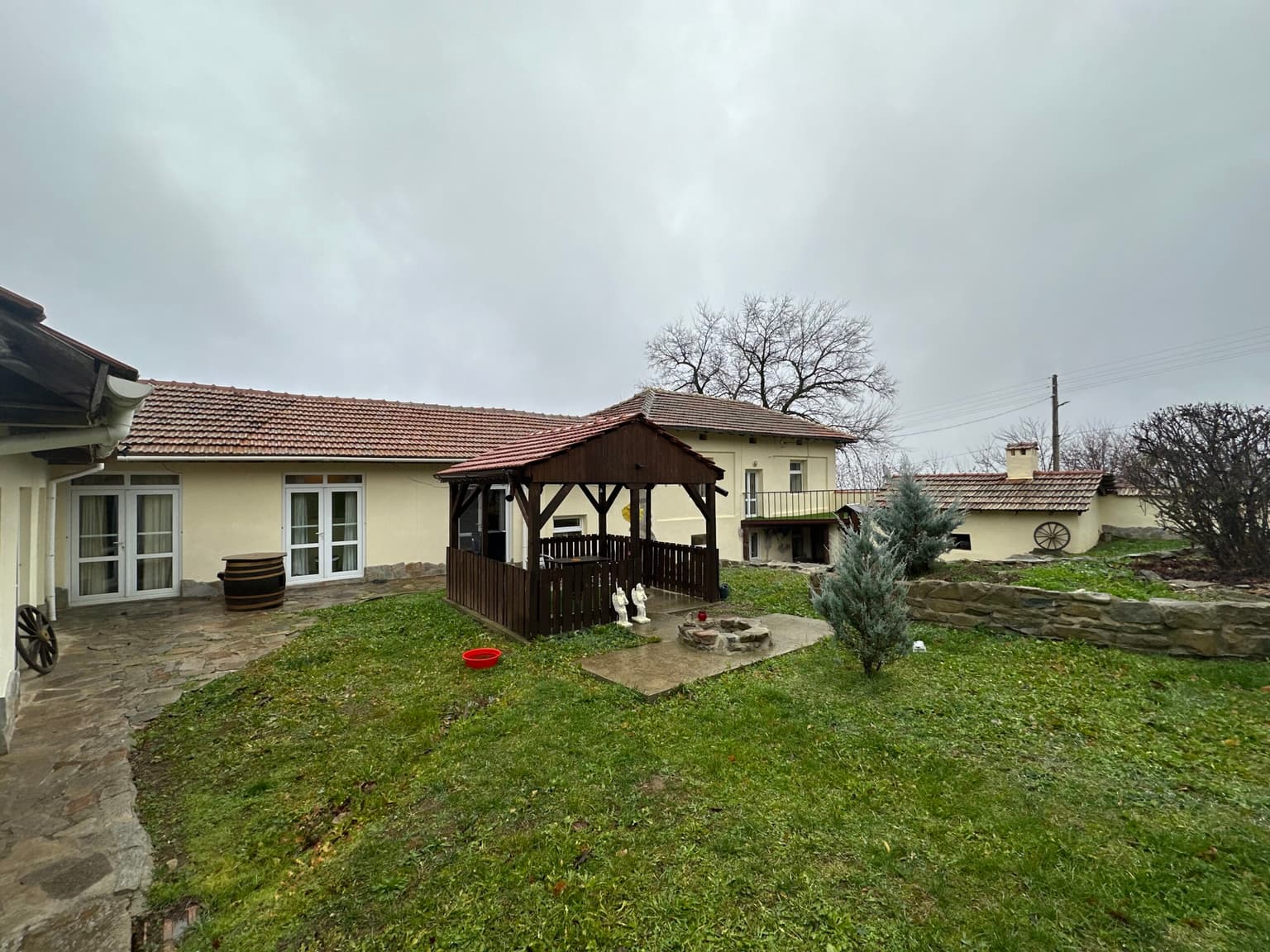 Marsala Foxfields - Rish - thumbnail 3