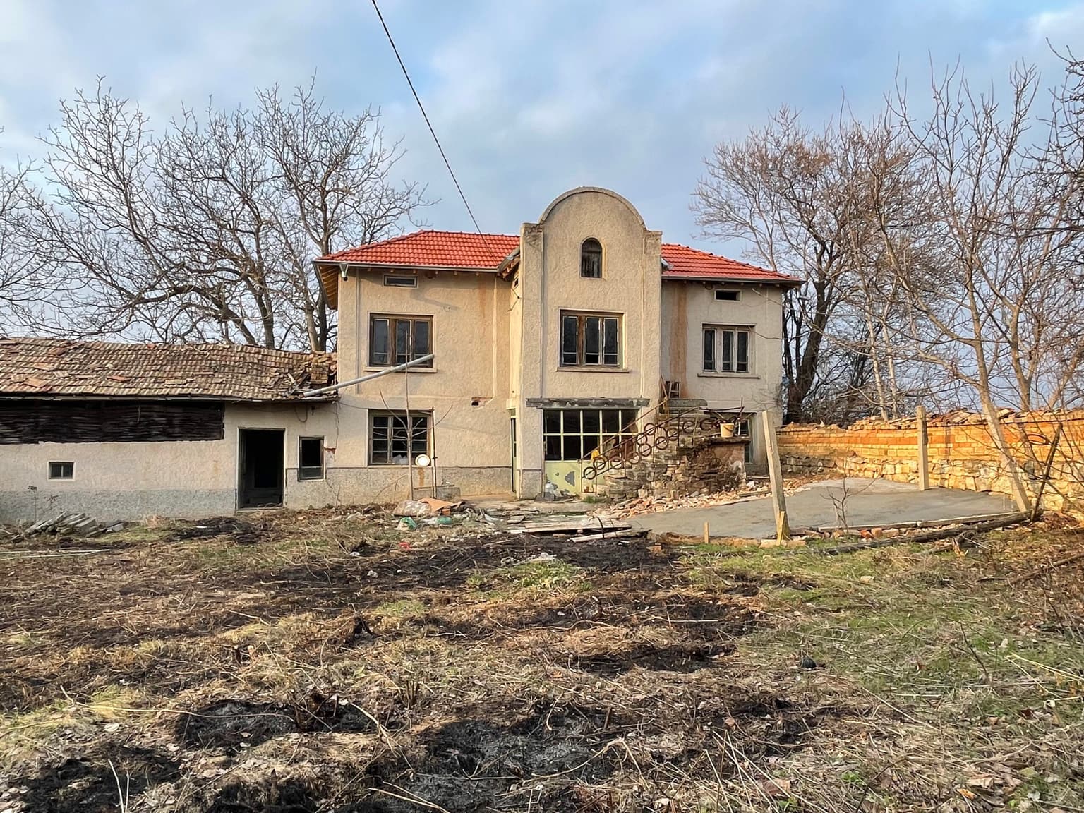 *SOLD* Clover House - Tsar Asen - thumbnail 6