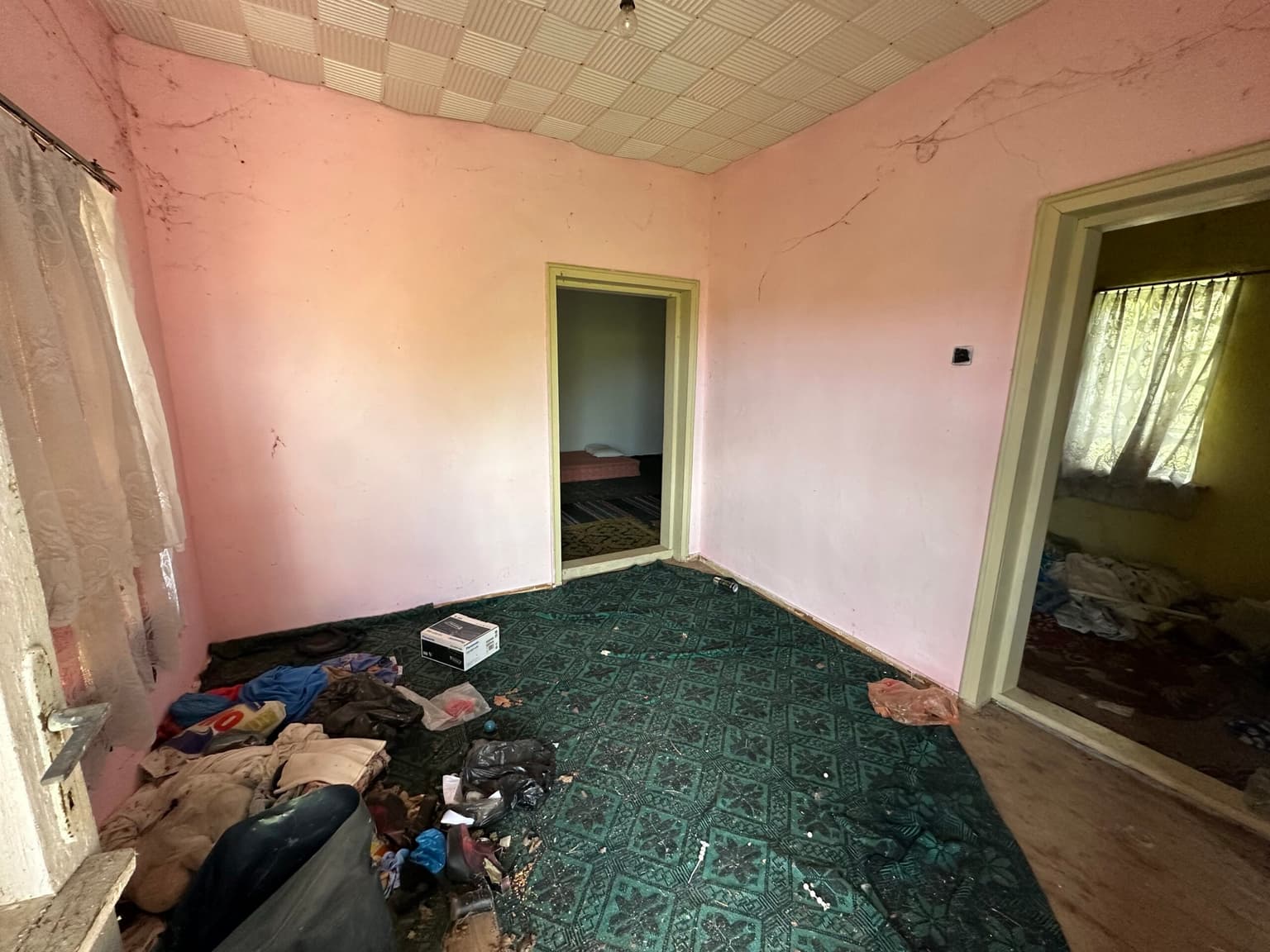 Buttercup House - Palamartsa - thumbnail 10