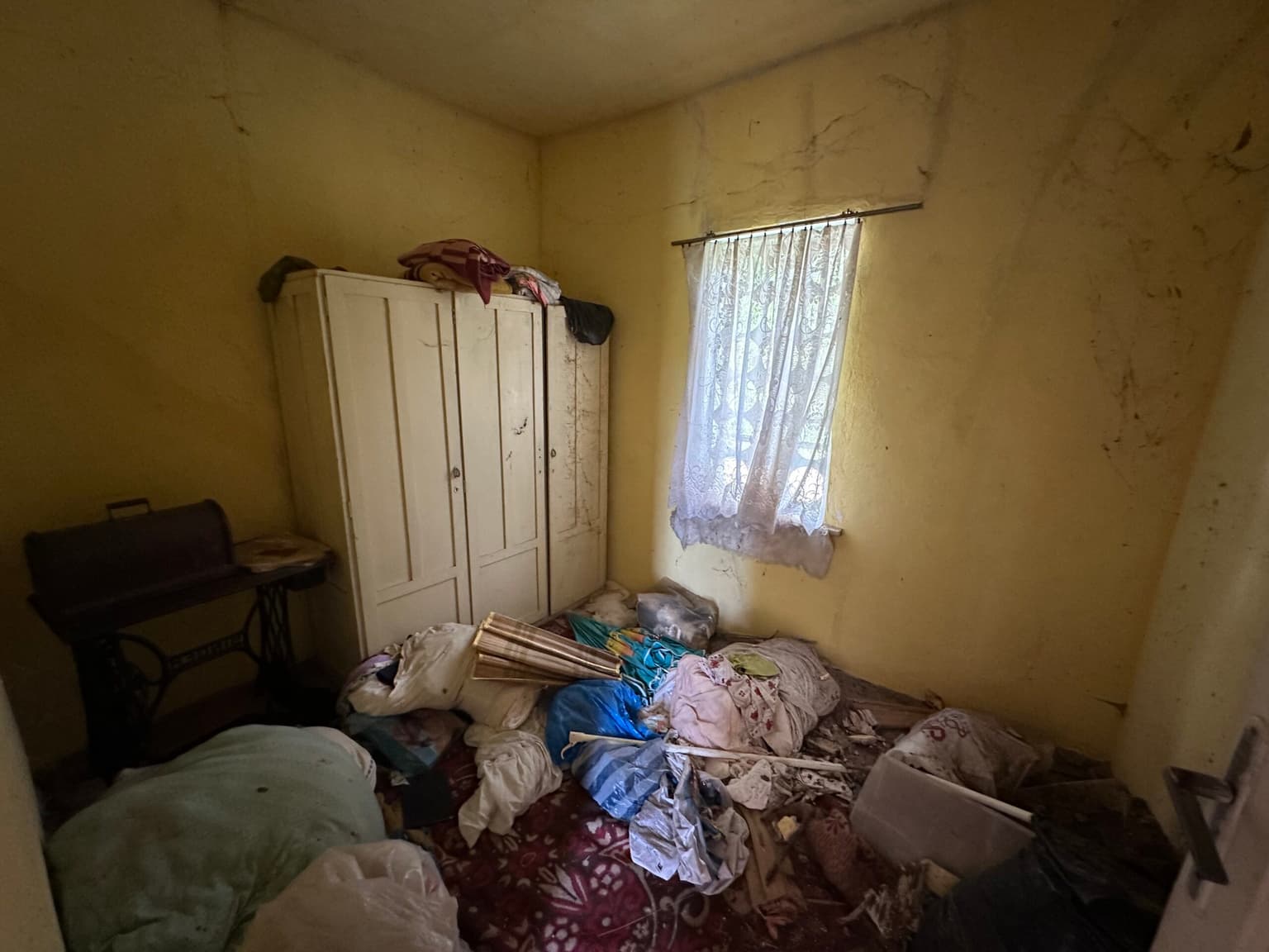 Buttercup House - Palamartsa - thumbnail 16