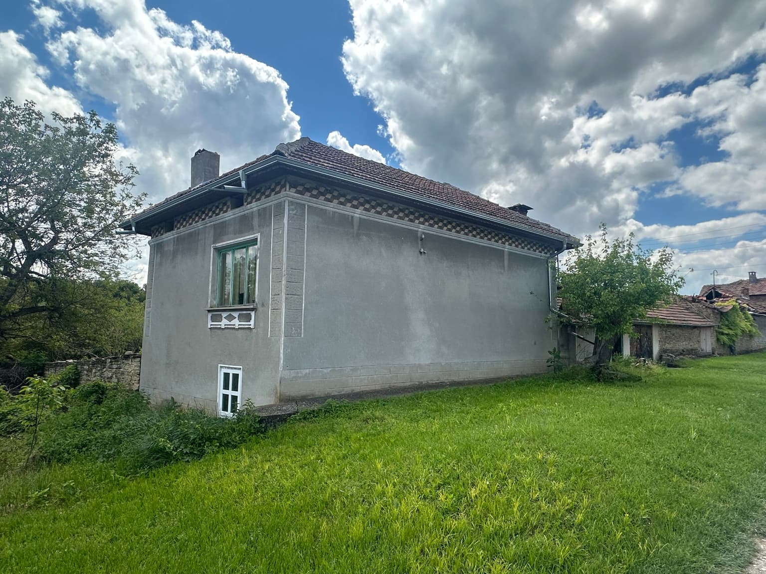 Walnut House - Gorna Lipnitsa - thumbnail 3