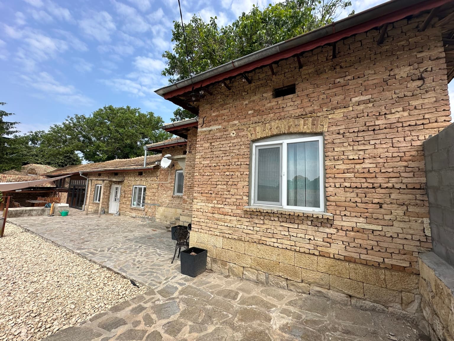 Little Paradise - Sadina - thumbnail 2