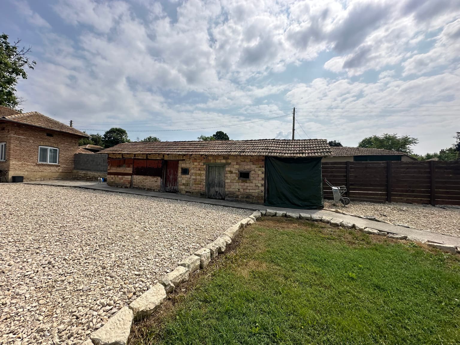 Little Paradise - Sadina - thumbnail 6