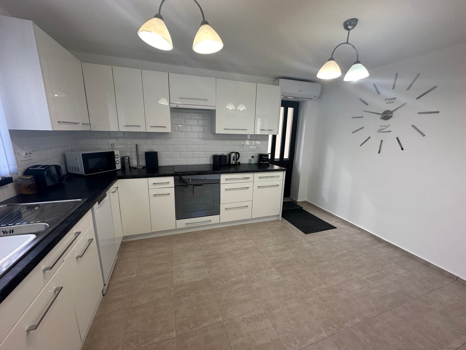 Gorrie House - Strahilovo - thumbnail 4