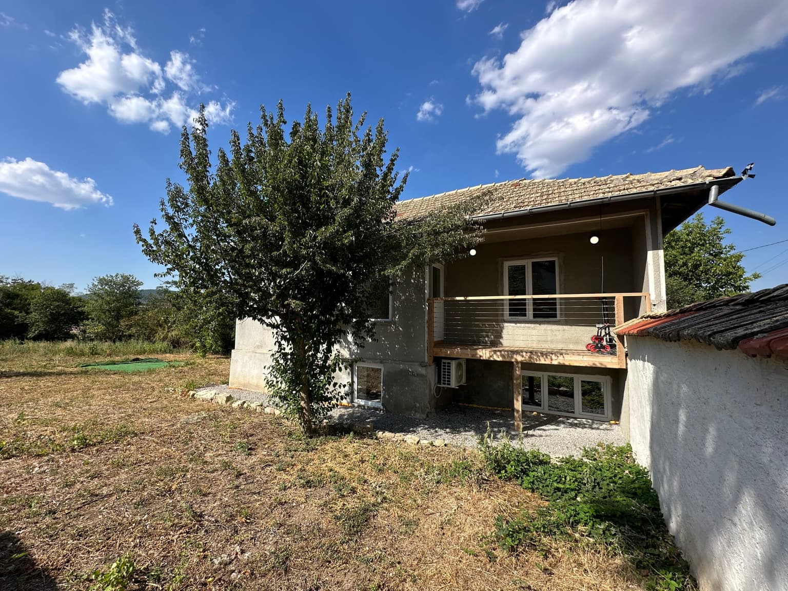 *SOLD* Graphite House - Palamartsa - thumbnail 3