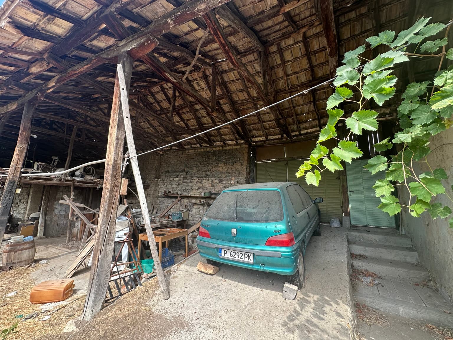 The Albion House - Lom Cherkovna - thumbnail 4