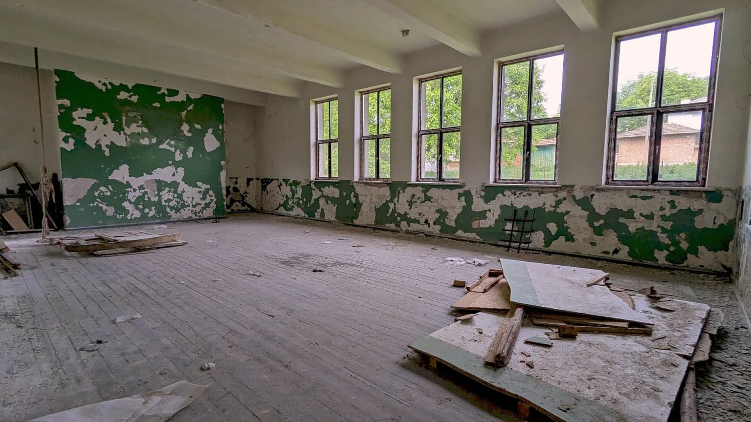 The School - Kostandenets - thumbnail 6