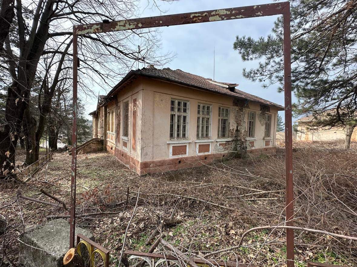 The Old School - Dolets in Dolets