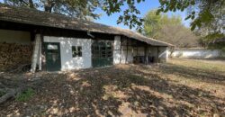 *SOLD* Linden Farmhouse – Lomtsi