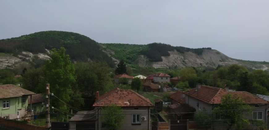 Genesis House – Ostritsa **REDUCED**