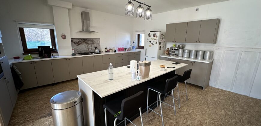 Lucy’s Lodges – Lozen