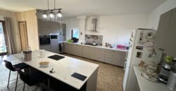 Lucy’s Lodges – Lozen