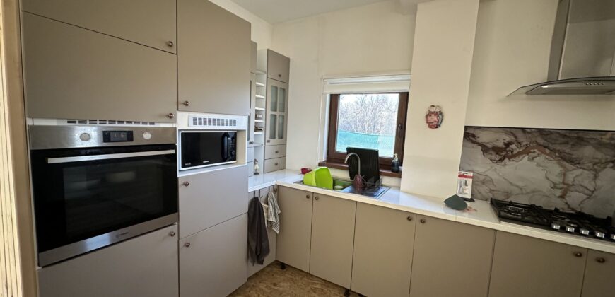 Lucy’s Lodges – Lozen