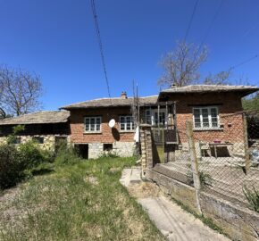*SALE AGREED* Meadow View House – Tsar Asen