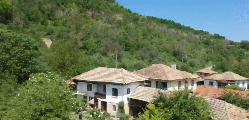 Raven Lodge – Opaka