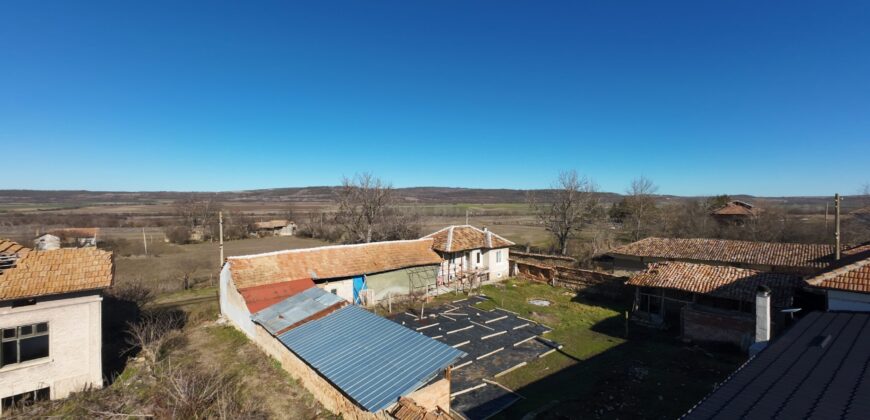 Lucy’s Lodges – Lozen