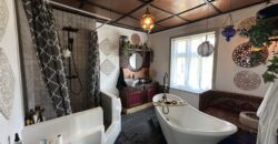 Owls House – Dolna Lipnitsa