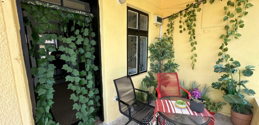 Owls House – Dolna Lipnitsa