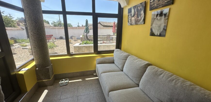Villa Dennis – Nikyup