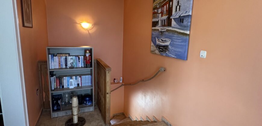 Villa Dennis – Nikyup
