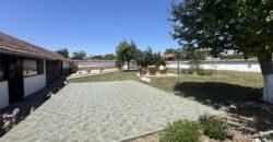 Villa Dennis – Nikyup