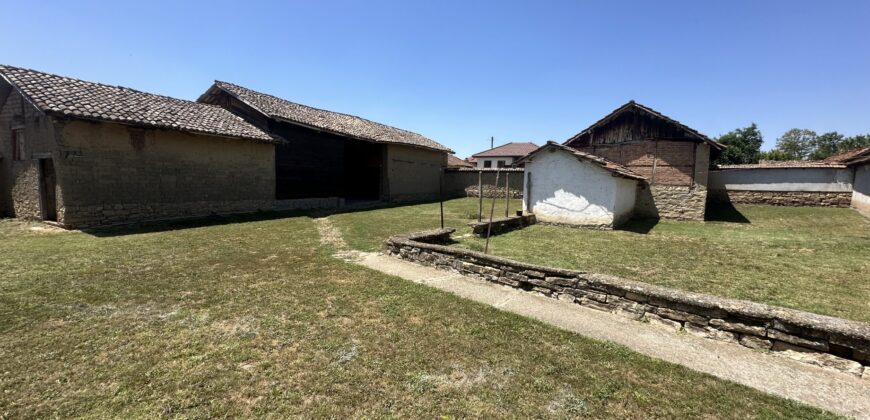 Villa Dennis – Nikyup