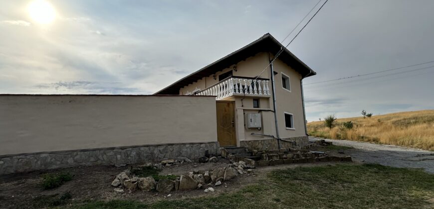 Dolphin House – Strahilovo
