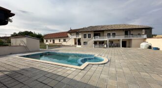 Dolphin House – Strahilovo